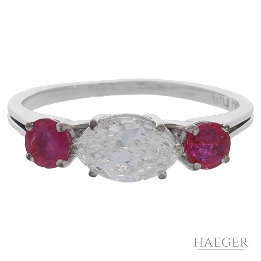 Ring Gr.51 Weißgold 750 / 18K mit 1ct Diamant Marquise und 0,2ct Rubine - Bild 2