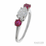 Ring Gr.51 Weißgold 750 / 18K mit 1ct Diamant Marquise und 0,2ct Rubine Vorschau