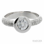 Ring Gr.64 Weißgold 750 / 18K mit 1ct Brillant und 1ct Nebensteinen - Bild 2 Vorschau