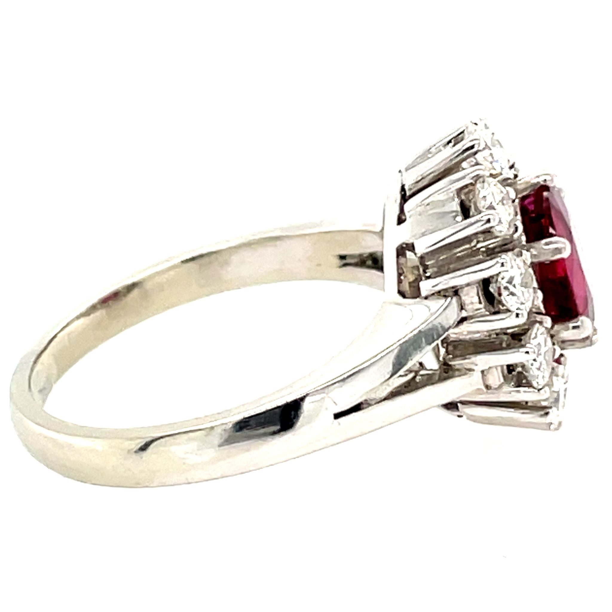 Rubin Ring ca. 0,50 ct Brillanten Entourage Ring Weißgold 750/ 18K - Bild 3