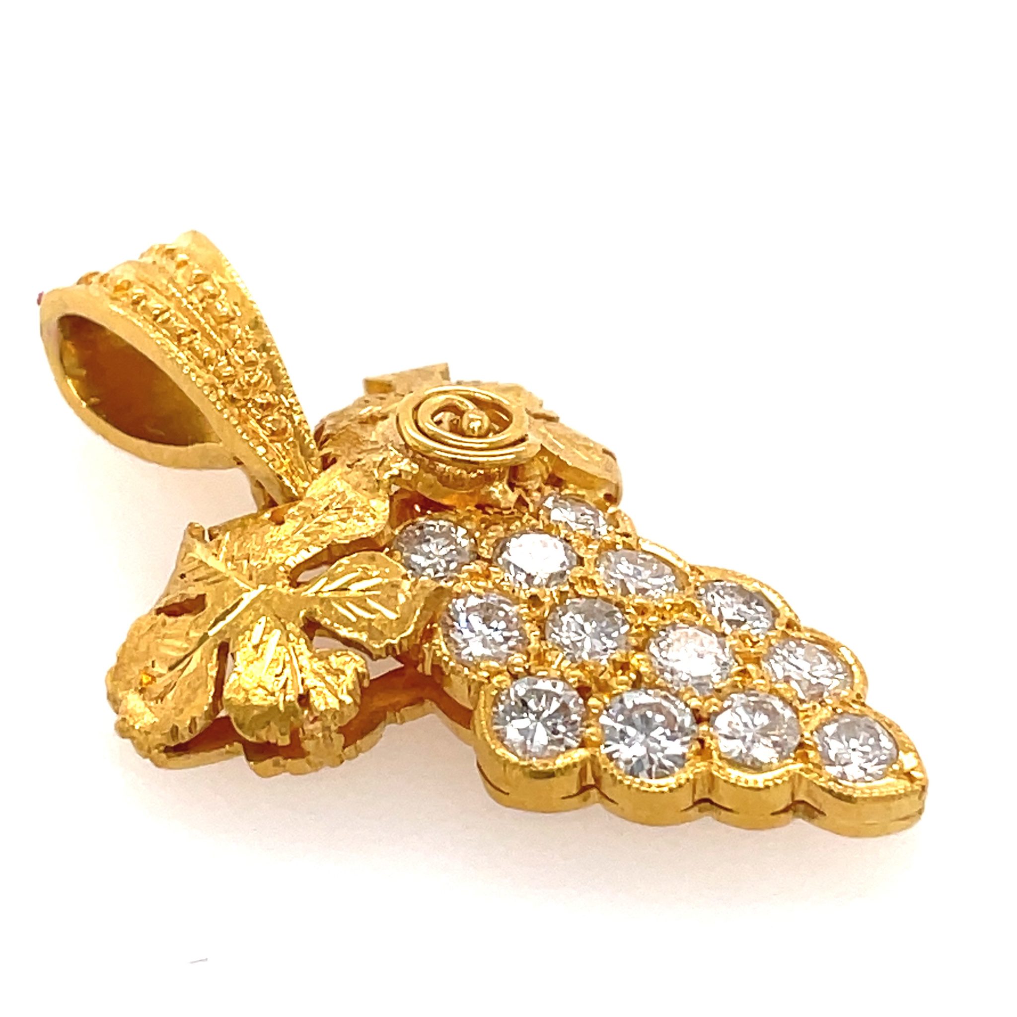 Anhänger „Weintrauben“ ca. 1,04 ct Brillanten Gelbgold 916/ 22K - Bild 5