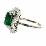 Smaragd Ring ca. 2,0 ct Gr. 56 ca. 1,2 ct Diamanten Weißgold 750/ 18K - Bild 3 Vorschau