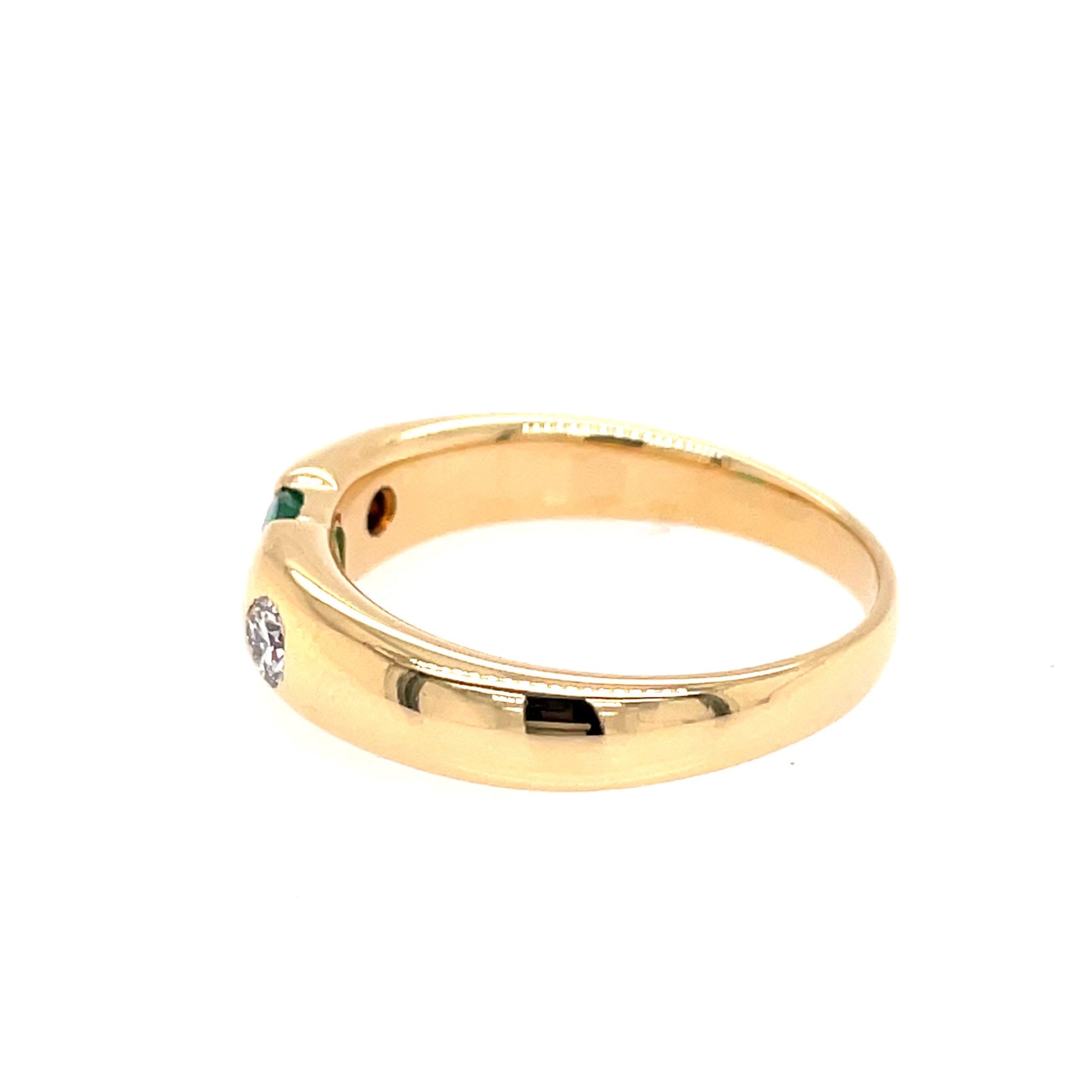 Smaragd Ring Gr. 62 ca. 0,30 ct Diamanten Gelbgold 750/ 18K - Bild 2