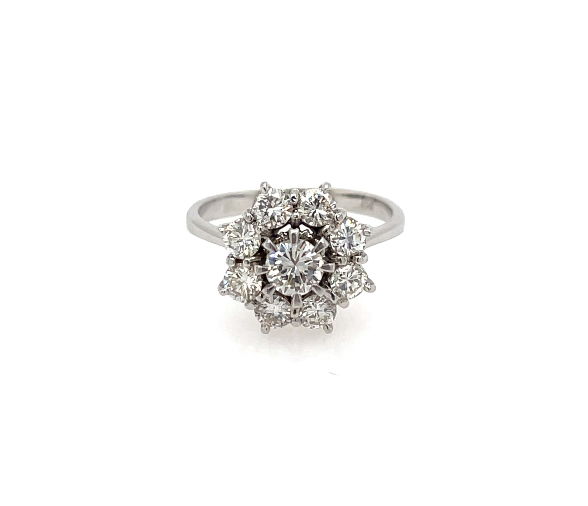 Entourage Ring Gr. 50 ca. 1,11 ct Diamanten Weißgold 750/ 18K