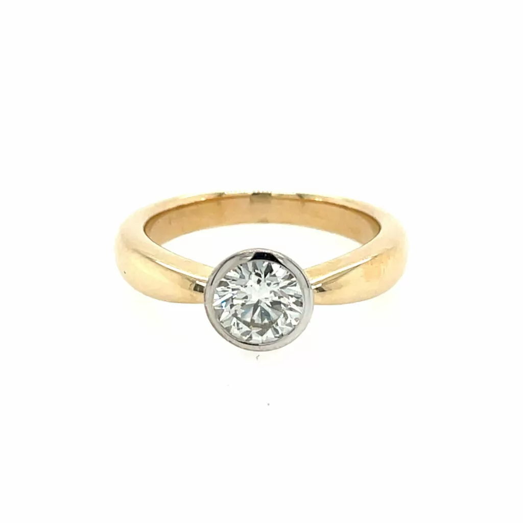 Solitär Brillant Ring in 585er Gelbgold mit Weissgoldfassung