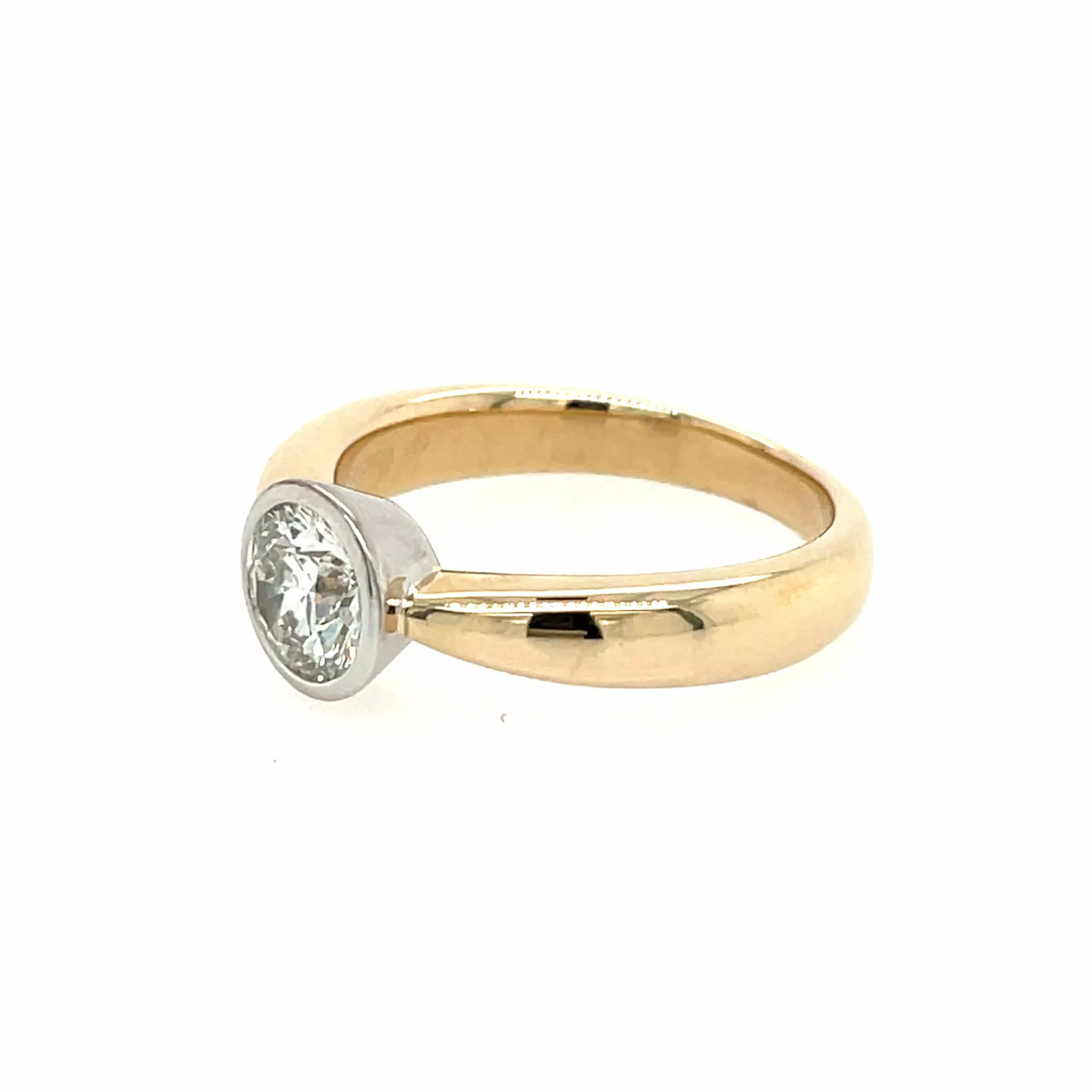 Solitär Brillant Ring in 585er Gelbgold mit Weissgoldfassung