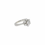 Floraler Damenring in 585er Weissgold mit Diamantbesatz Vorschau