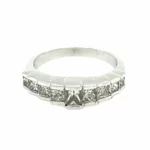 Weissgold Ring mit Diamanten im Princesscut Vorschau