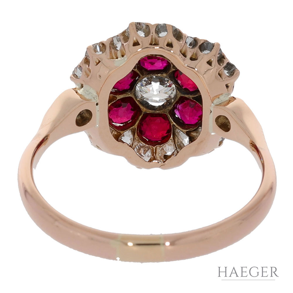Ring in floraler Form Roségold 585 / 14K mit Rubin und 1,1ct Altschliff Diamanten