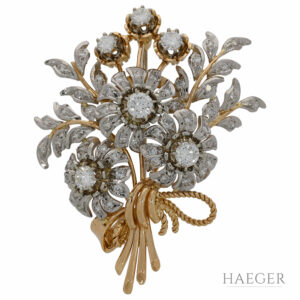 Brosche in floraler Form Gelb, Weißgold 750 / 18K mit 2,4ct Diamanten