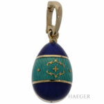 Fabergé Ei Anhaenger Gelbgold 18 Karat mit Emaille und originalem Zertifikat Vorschau
