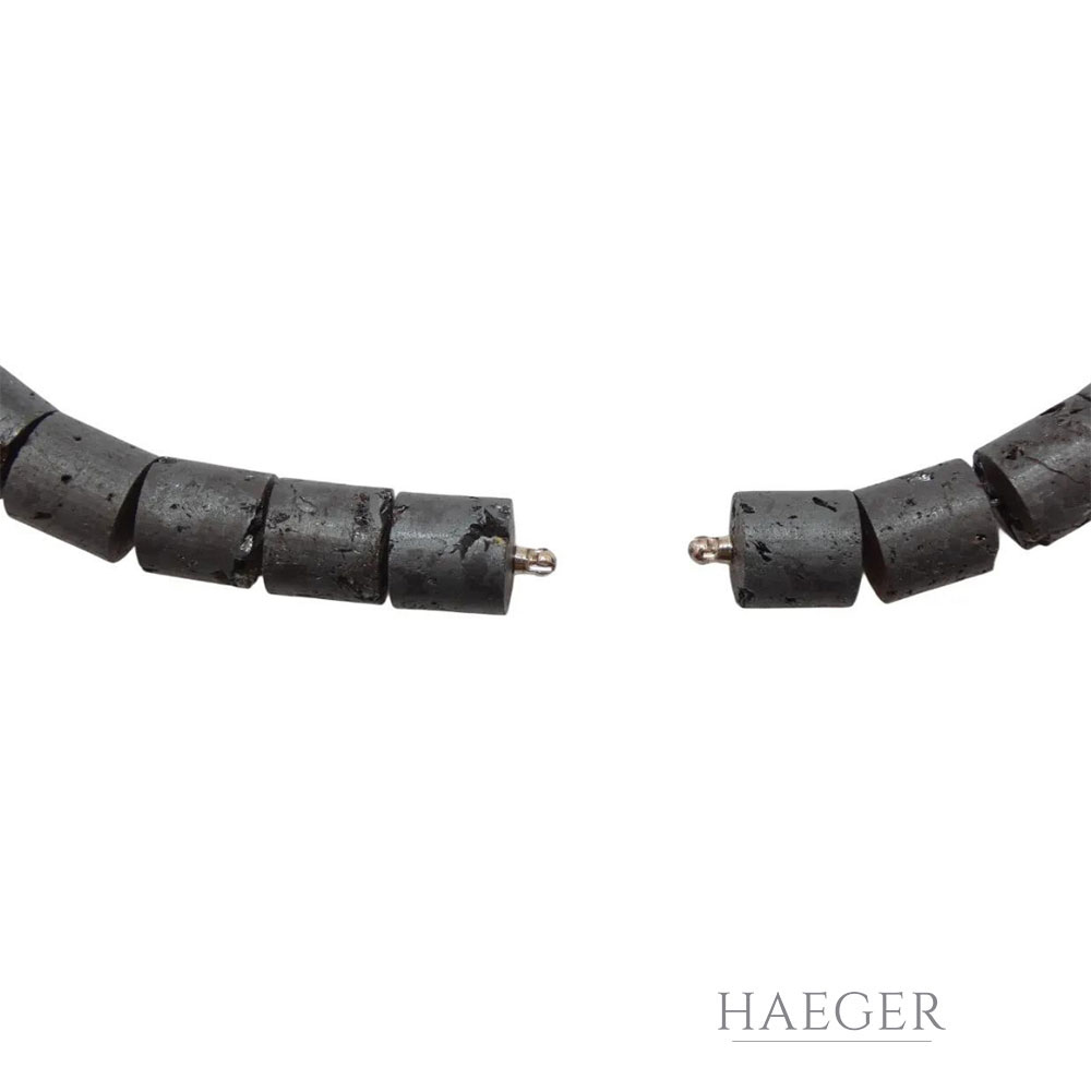 Collier Lavastein Weißgold Schließe 750 mit Diamant