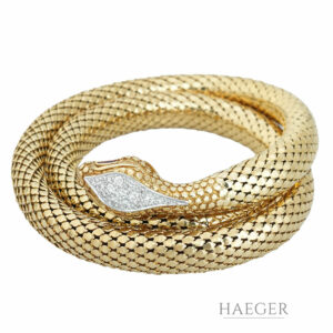 Schlangen Armreif Gelbgold 750/ 18 Karat mit Edelstahlfeder 0,50 ct Diamanten