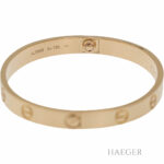 Cartier Love Armreif klassisches Modell Gr.17 Gelbgold 18 Karat Full Set 2021 Vorschau