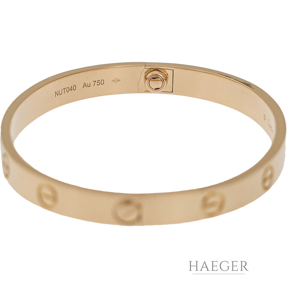 Cartier Love Armreif klassisches Modell Gr.17 Gelbgold 18 Karat Full Set 2021
