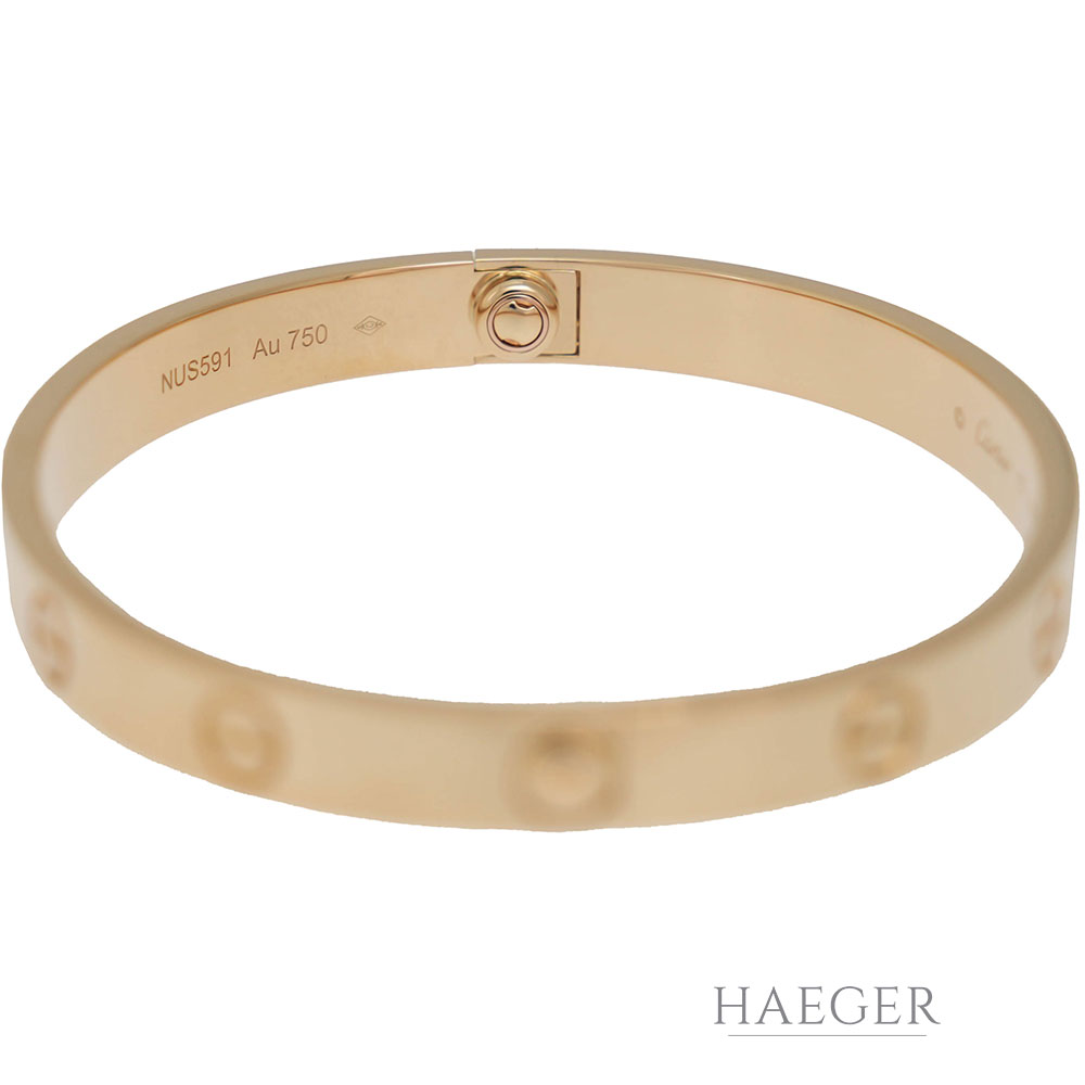 Cartier Love Armreif klassisches Modell Gr.17 Gelbgold 18 Karat Full Set 2021