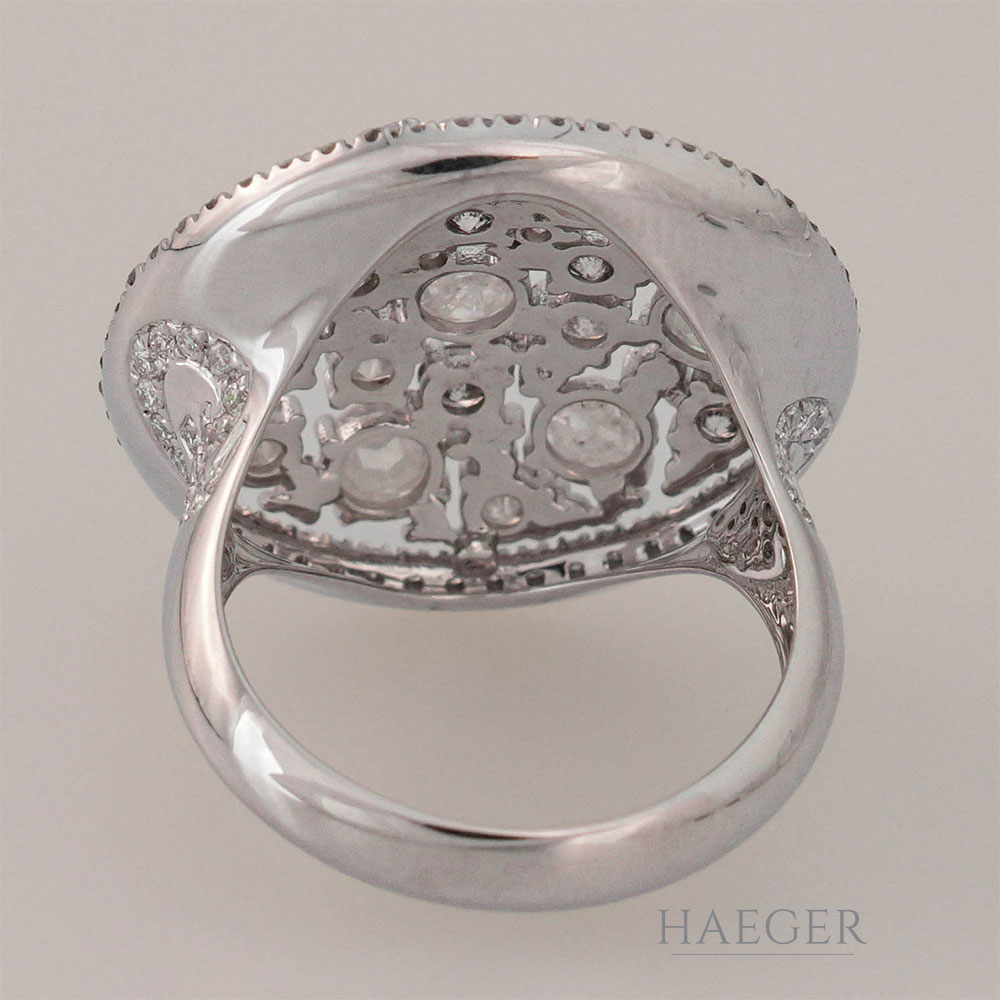 Rüschenbeck Ring Weissgold 18 Karat mit Diamanten