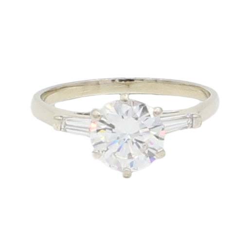 Solitärring Weissgold 18 Karat mit Diamanten