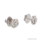 Wellendorff Ohrstecker Karat mit Diamanten Seidenknoten Weissgold Vorschau