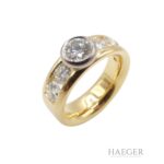 Jaufmann Ring mit Diamanten Gr 52 750 Gelbgold Weißgold inkl Zertifikat Vorschau