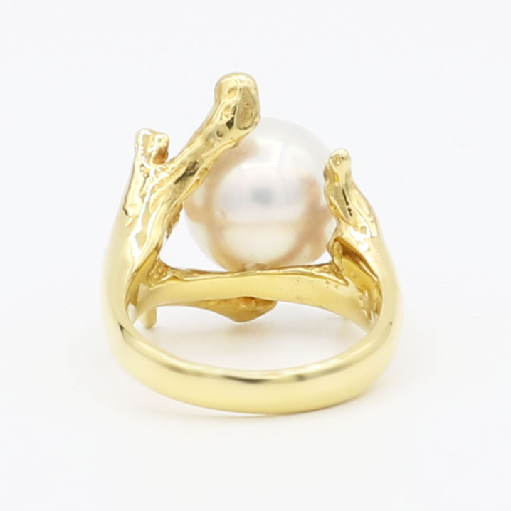 Ring 750 Gelbgold mit Südseezuchtperle und Brillanten