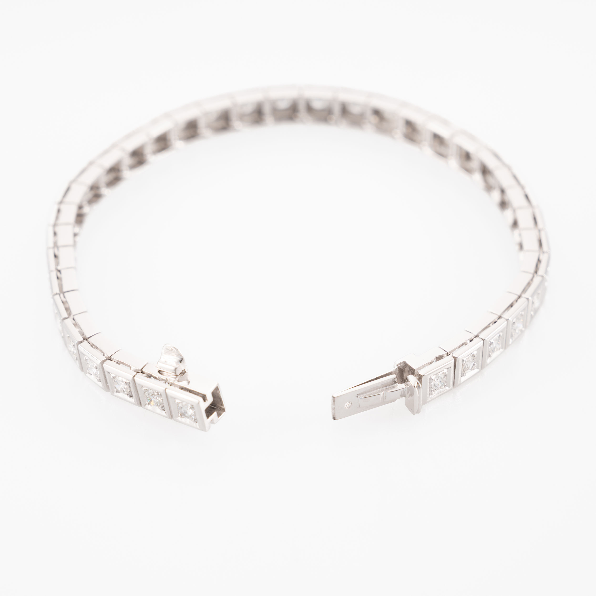 Tennisarmband mit ca 2ct Diamanten 18 cm Weißgold
