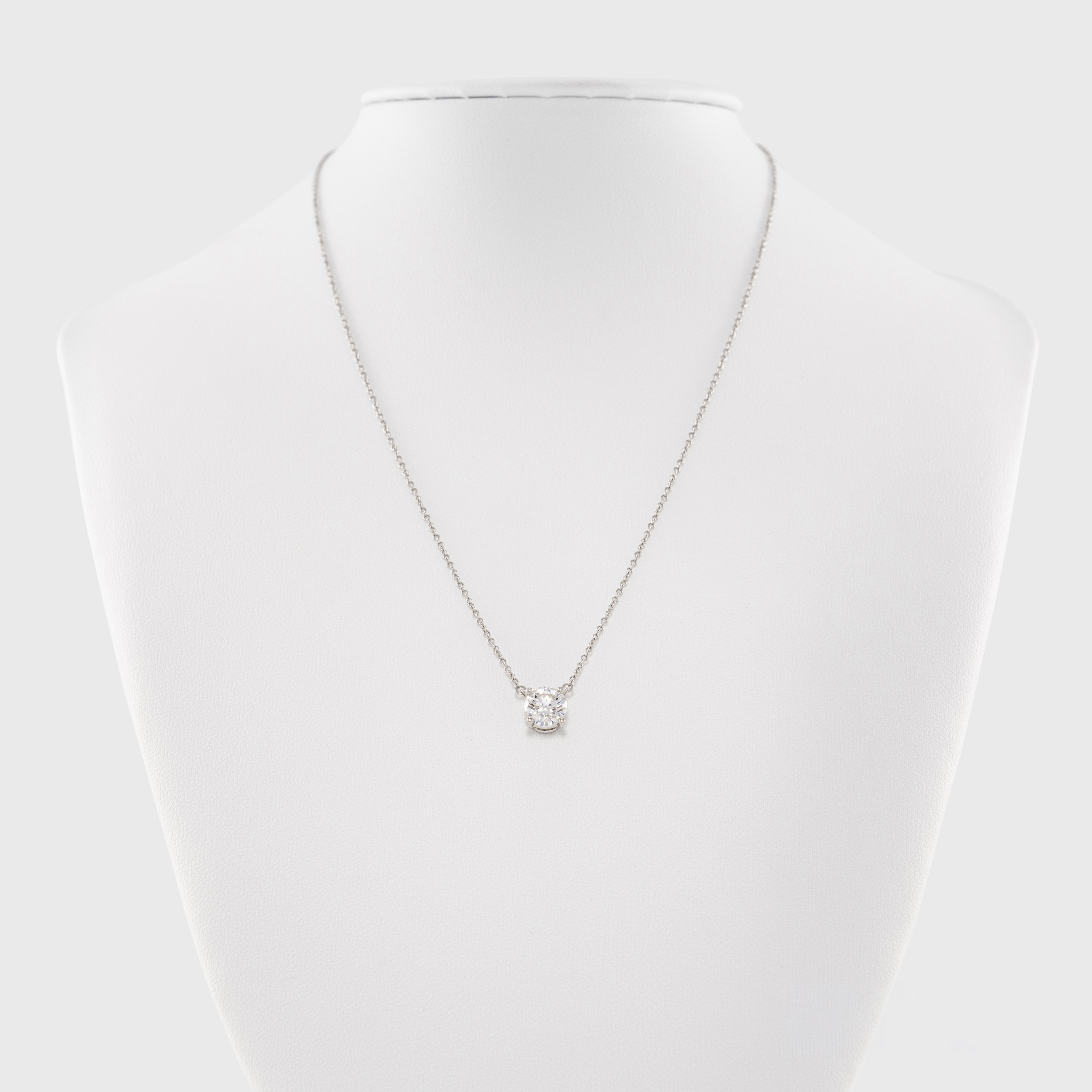 Tiffany Co Solitaire-Collier 40cm Platin inkl Etui