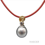 Lederkette mit Tahitiperl-Anhänger mit Diamant 45cm Gelbgold Vorschau