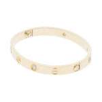 Cartier Love Armreif klassisches Modell mit 4 Diamanten 16 cm 750/- Gelbgold Full Set 2022 Vorschau