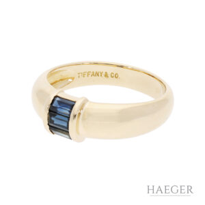 Tiffany & Co. Ring mit Saphir Gr 53 Gelbgold Full Set