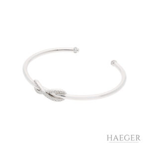 Tiffany & Co. Infinity Armreif mit Diamanten 17 cm Weißgold