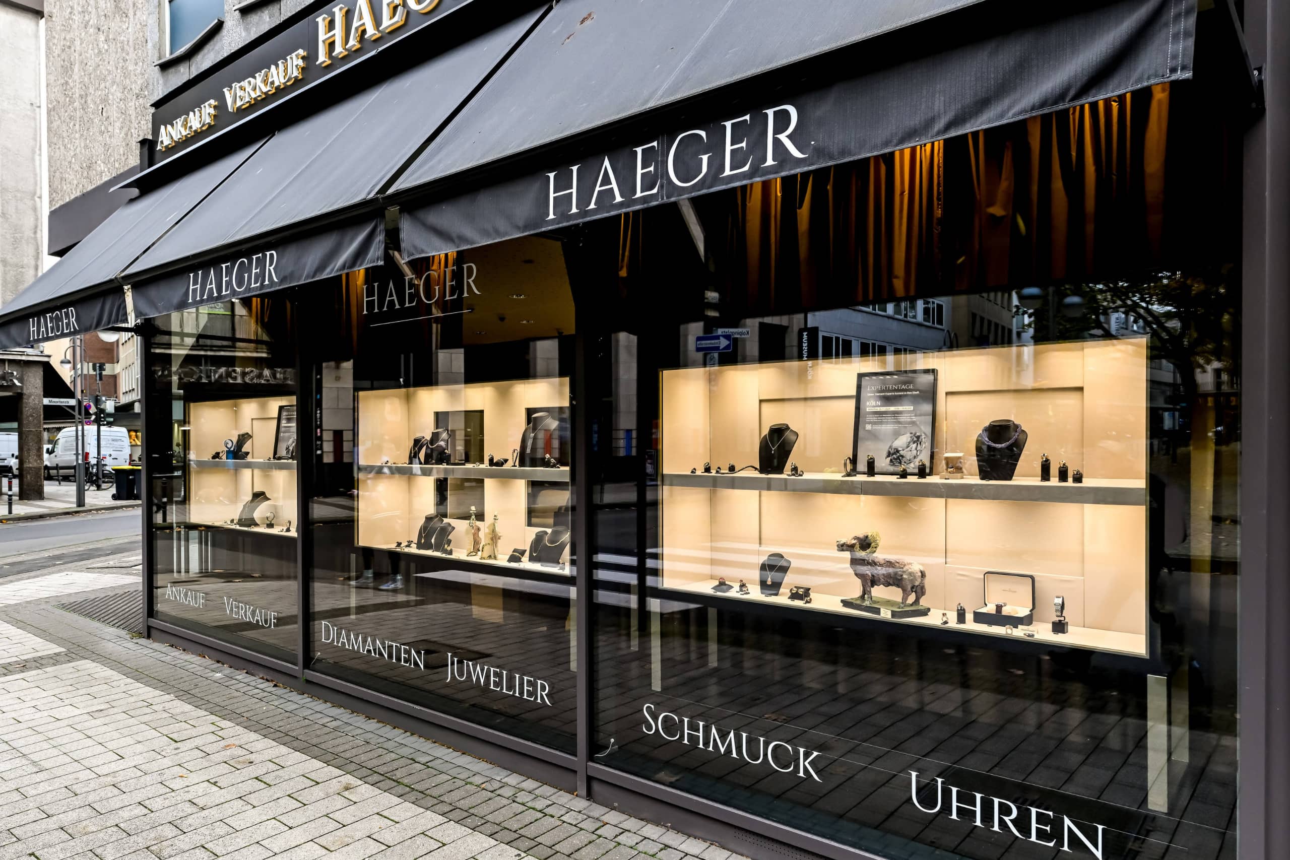 Standort Haeger Koeln Außenansicht